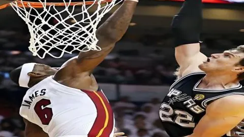 熱那亞與AC米蘭2-2戰平，德斯特羅梅雙響米蘭領先差距縮小至一分